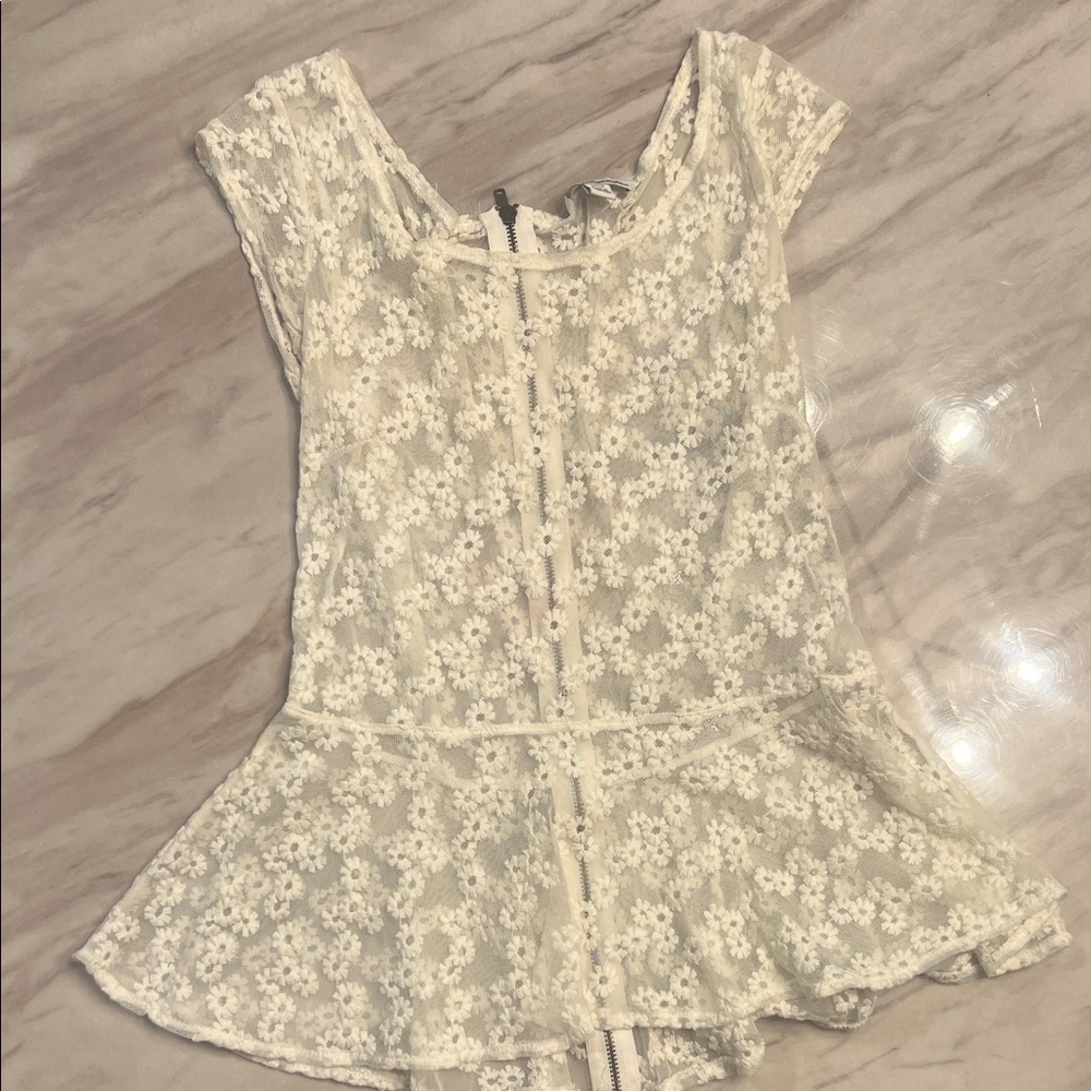 Floral Lace Peplum Top
